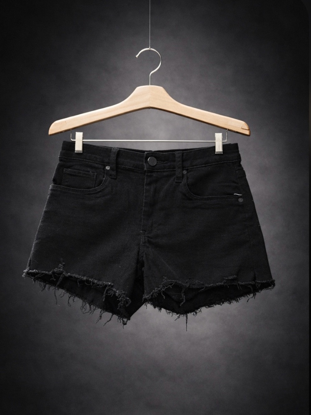 Blank NYC Black Distressed Frayed Hem Denim spandex Shorts